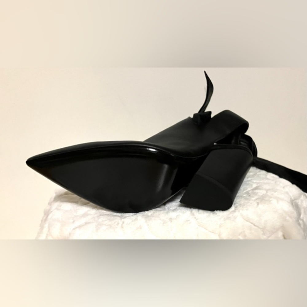 Burberry Amy Black Leather Ankle Tie Strap Booties - Size 6.5 (36.5 Authentic) - Picture 8 of 14